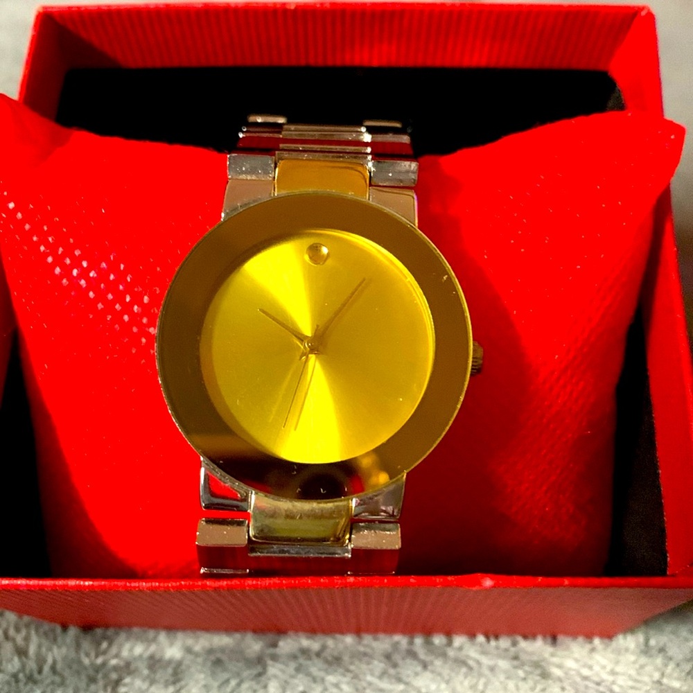 Quartz Gold Dail Link Bracelet Band Watch 9”INCH, Similar Look Movado, NWT